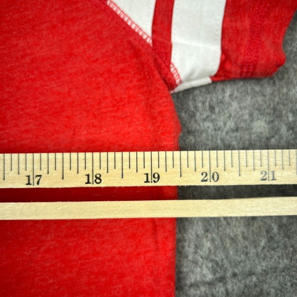 Washington Nationals Shirt Women Medium Red V Neck Short Sleeve Tee MLB Baseball - Picture 9 of 12